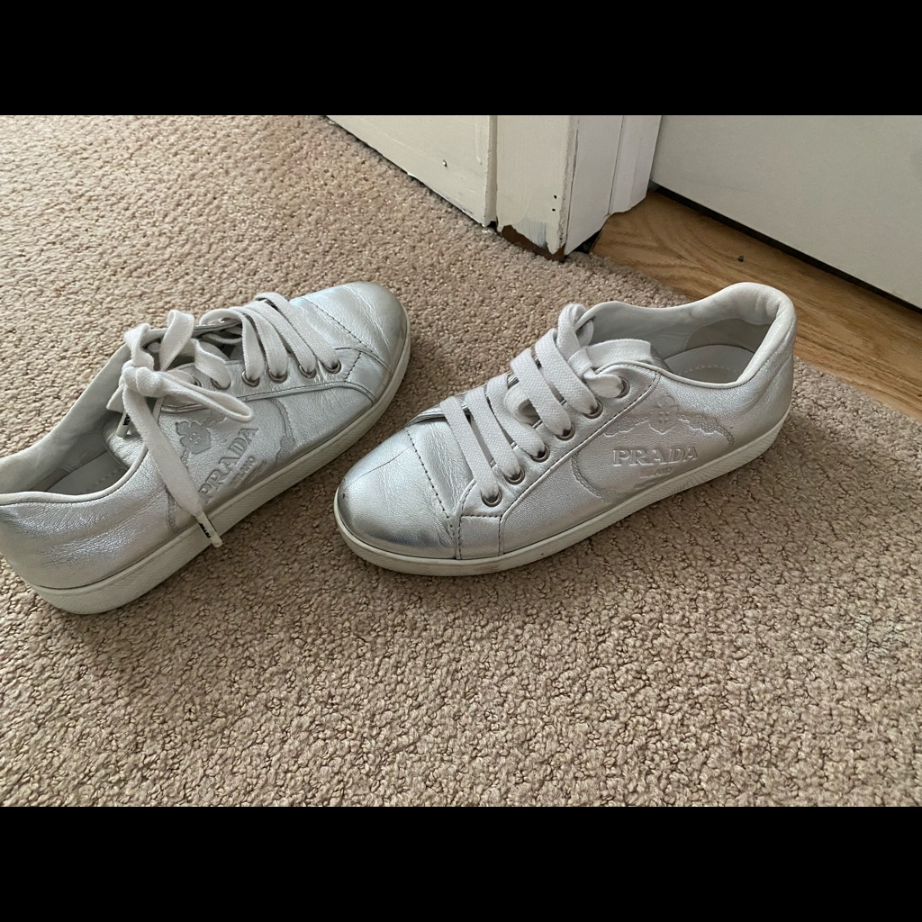 Womens Prrada Sneakers